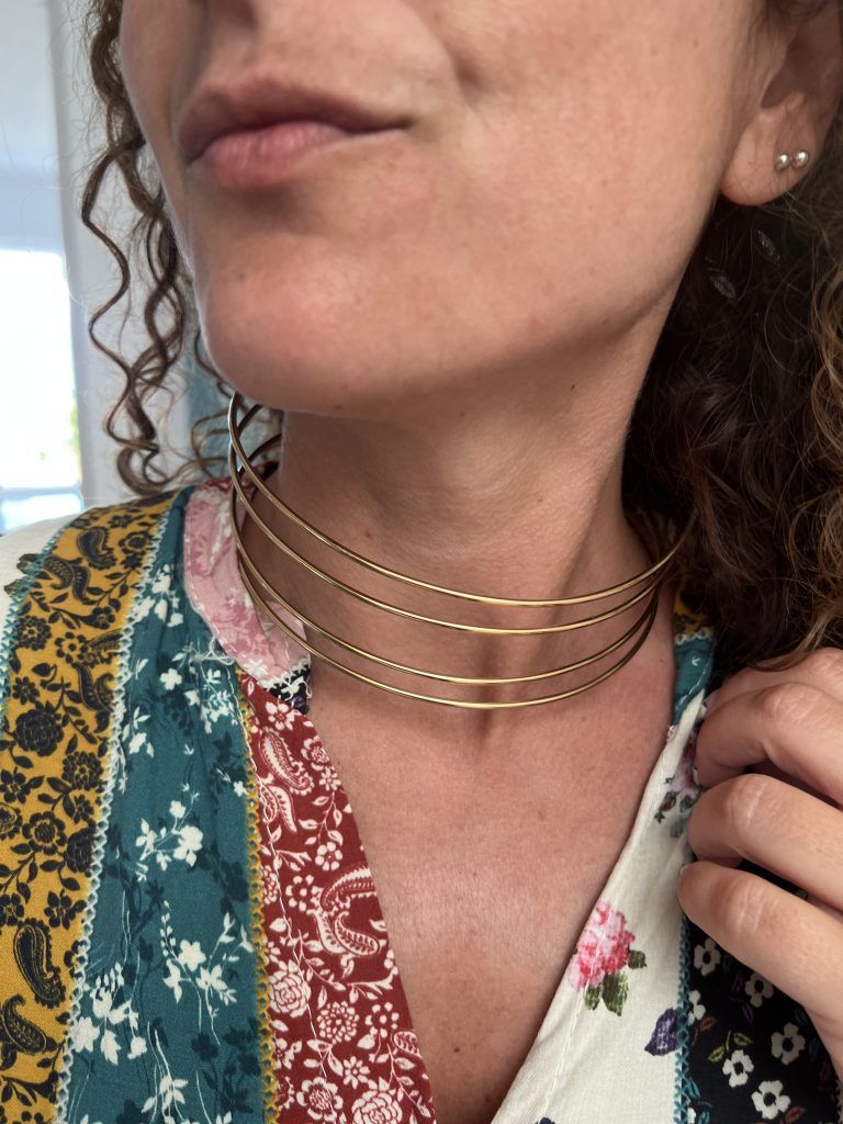 Collar acero rígido cruzado