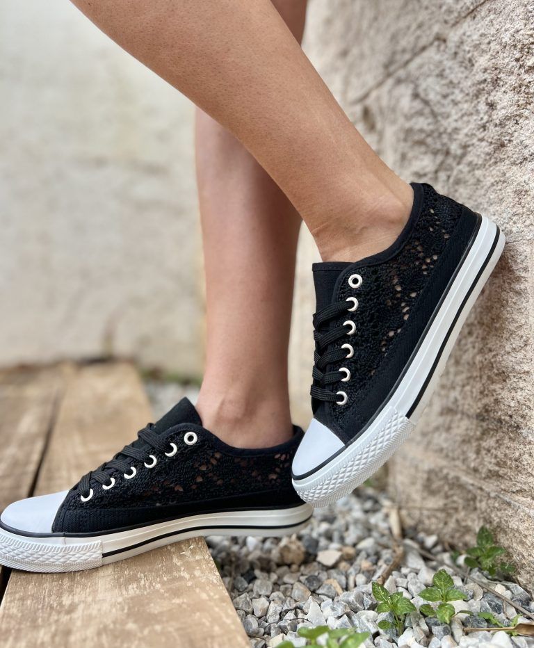 Zapatillas crochet negras