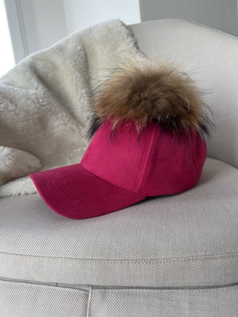 Gorra pompón rosa