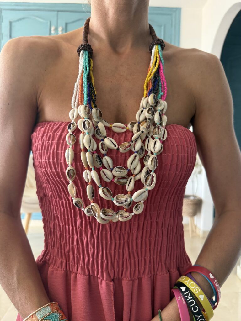 Collar multi conchas