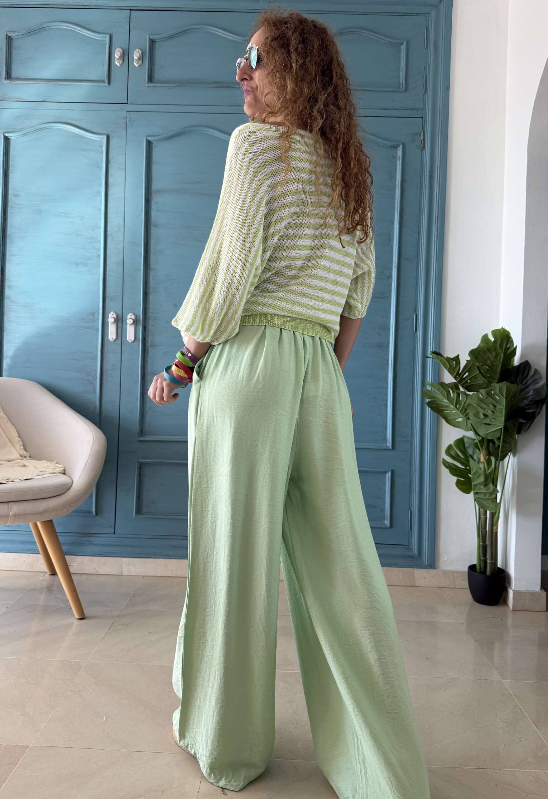 Pantalón gasa verde y cinturón - Imagen 2