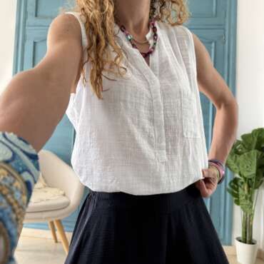 Blusa blanca bolsillo