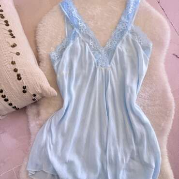 Top lencero Nora celeste