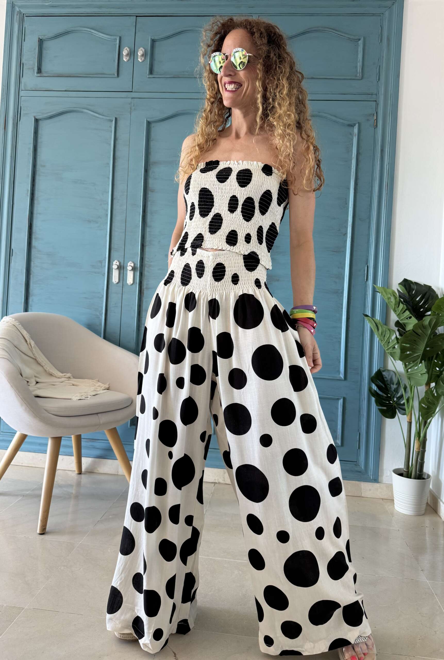 Conjunto top y pantalón lunares beige