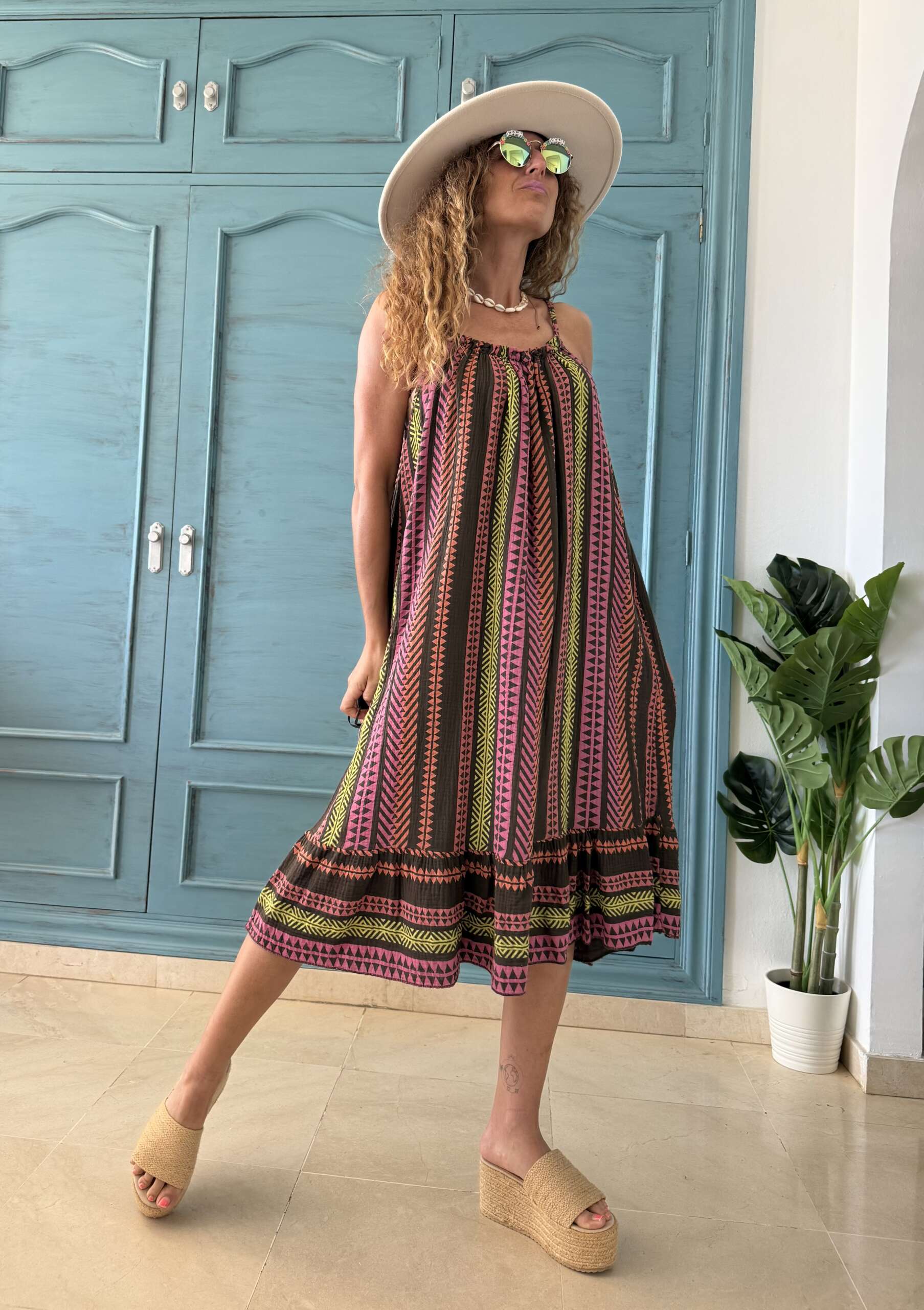 Vestido étnico midi chocolate