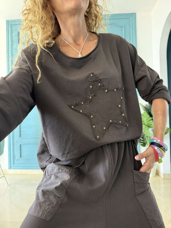 Sudadera estrella chocolate