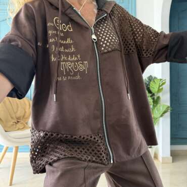 Chaqueta antelina y red chocolate