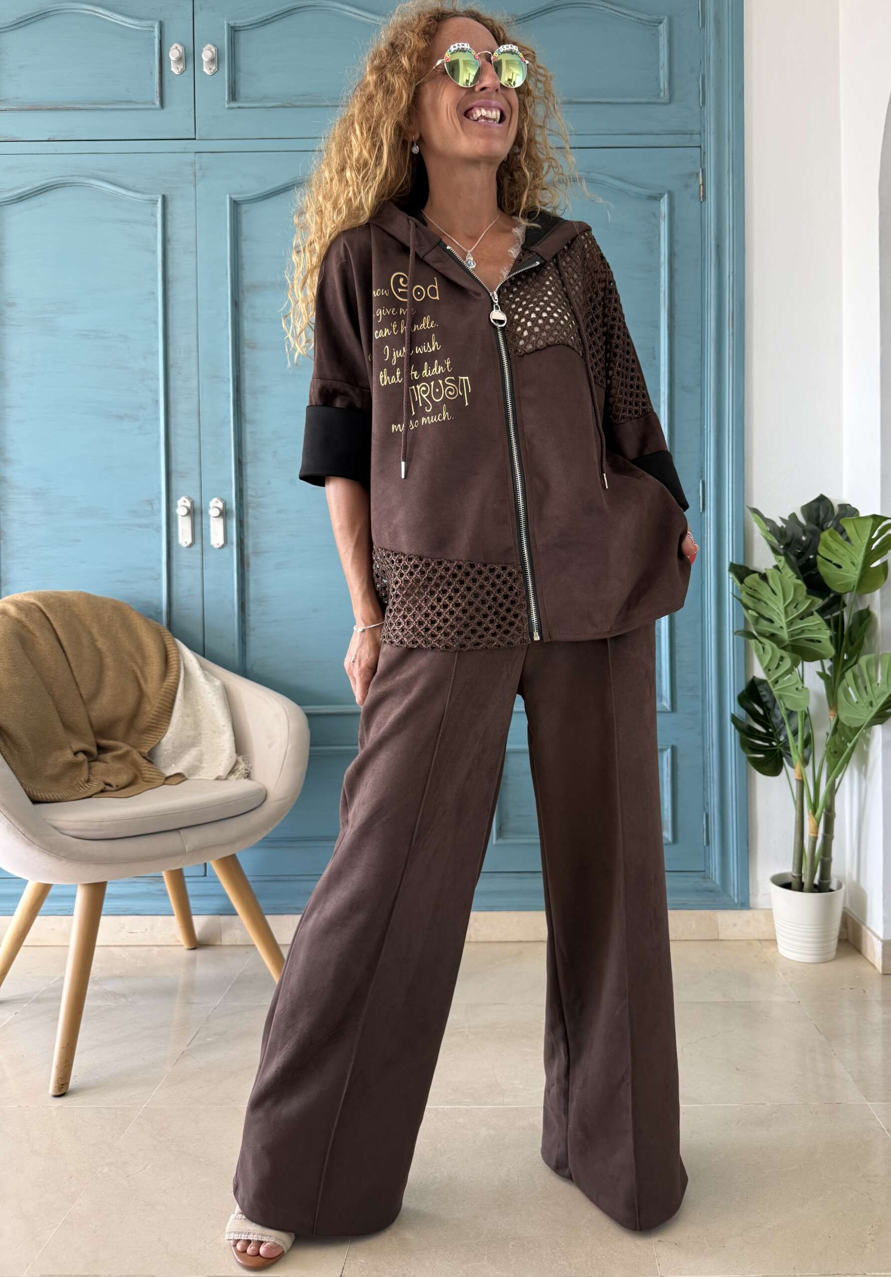 Chaqueta antelina y red chocolate - Imagen 2