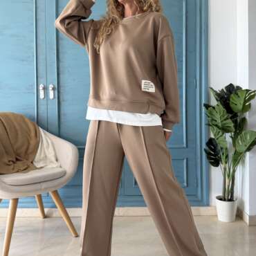 Conjunto cómodo camel