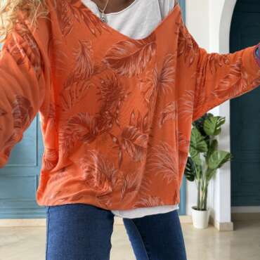 Jersey plumas naranja y camiseta