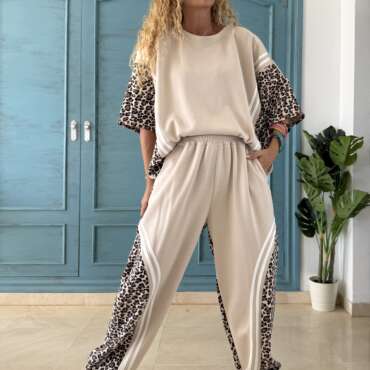 Conjunto deportivo leo beige