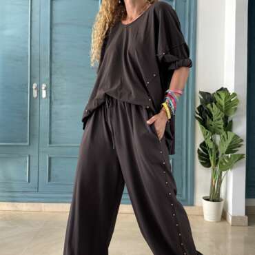 Pantalón bombacho tachas chocolate