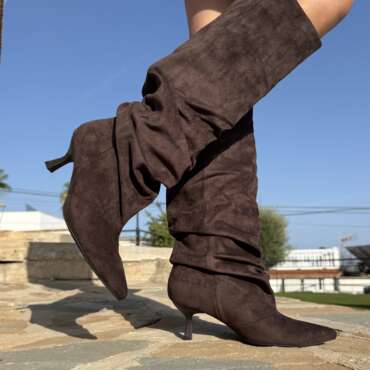 Botas fruncidas chocolate