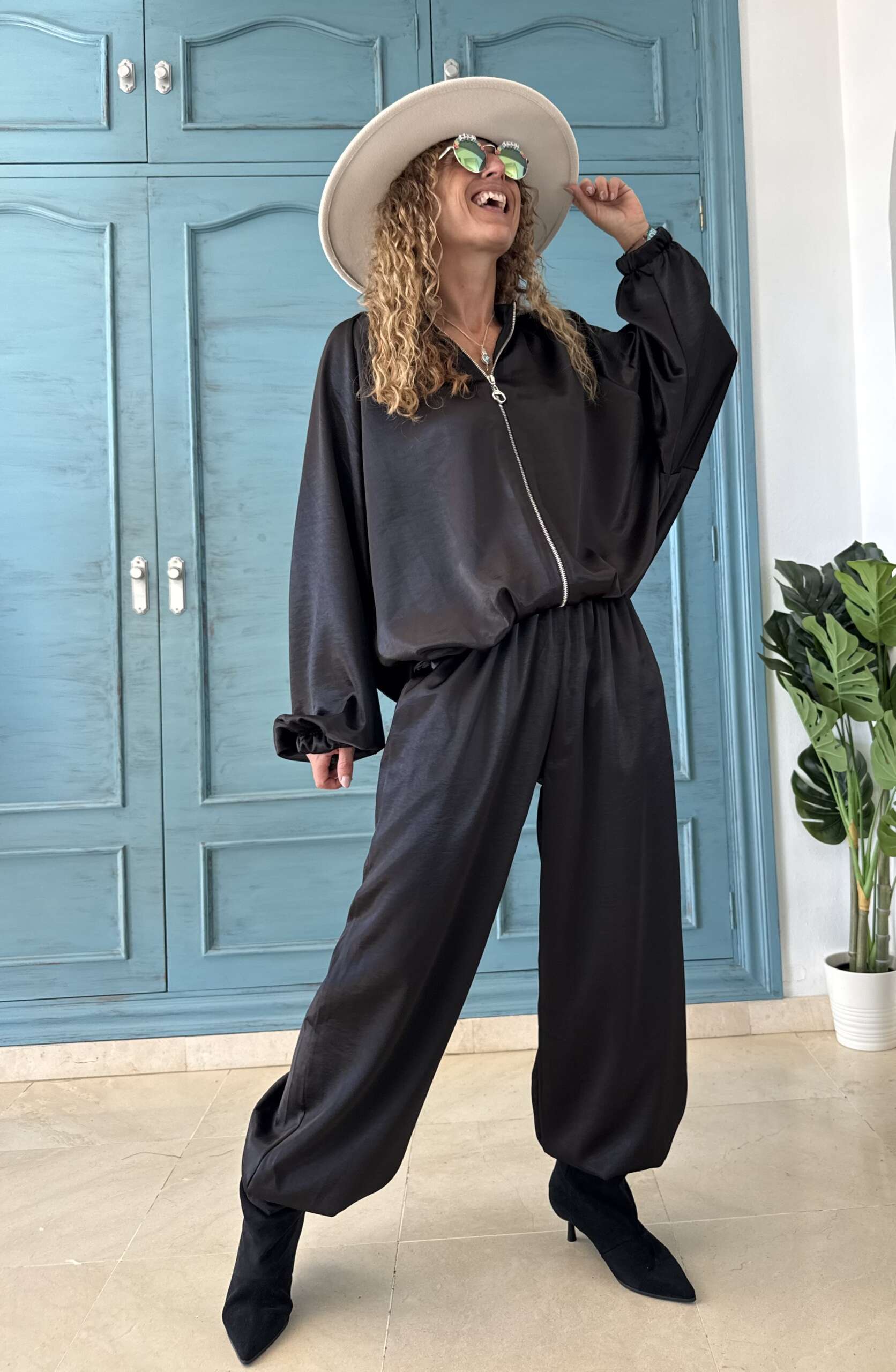 Pantalón bombacho satén deluxe negro