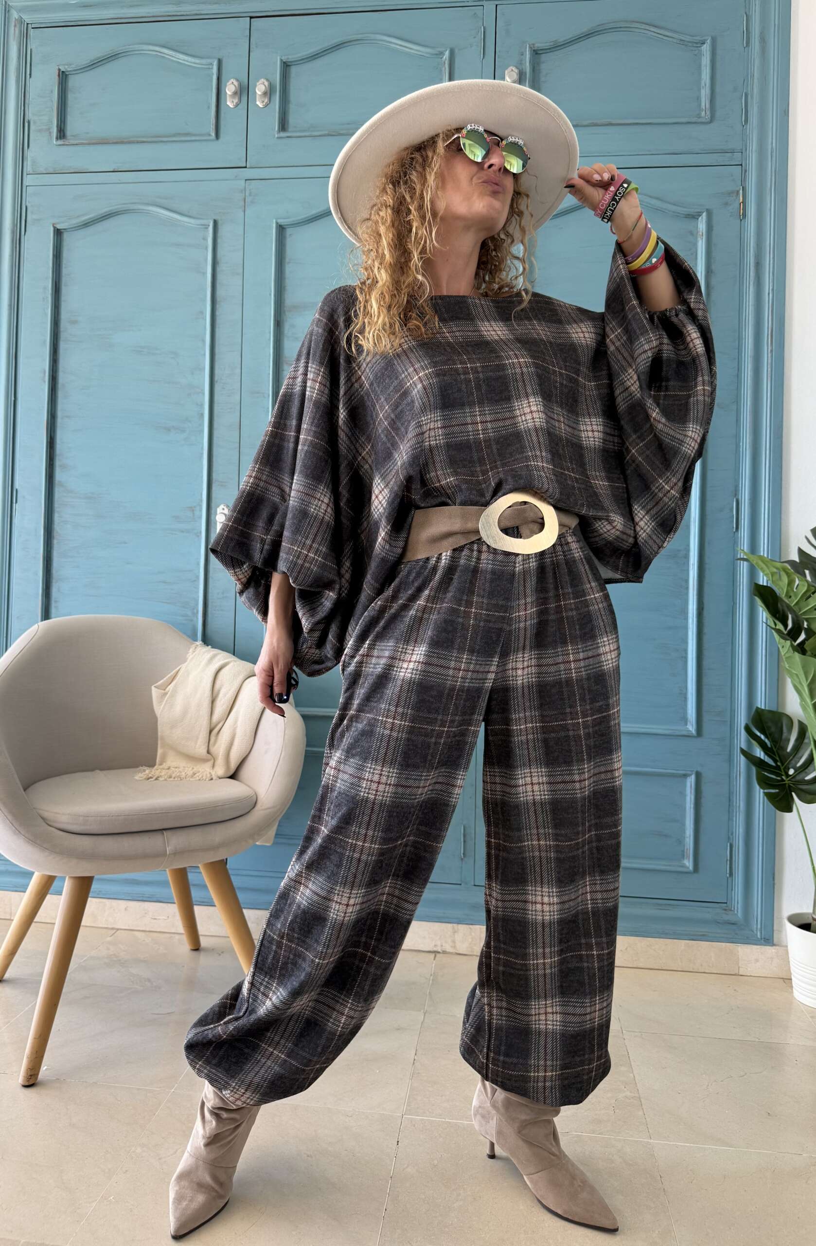 Pantalón bombacho cuadros negro - Imagen 2