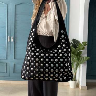 Bolso tachas negro
