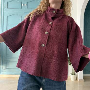 Chaqueta borrego botones granate