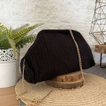 Bolso clutch punto negro