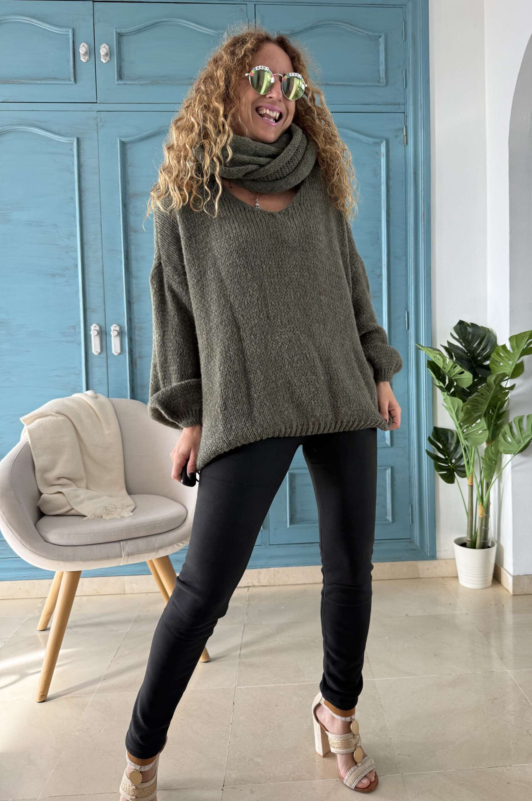 Jersey y cuello verde - Imagen 2