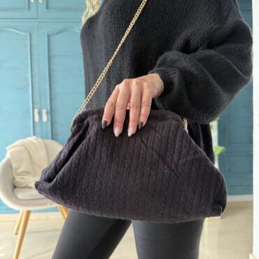 Bolso clutch punto negro